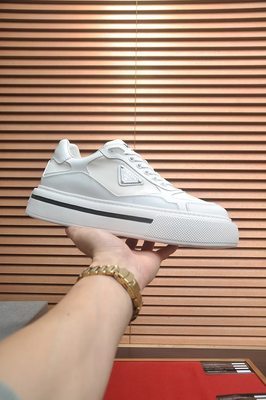 Men's shoes 💰580💶【PRADA】Top original, new season, high quality original goods, top imported calfskin with original imported glue, imported cowhide inside with original cowhide feet, original outsole! Quality guaranteed! Code 38-45 (45 customized)